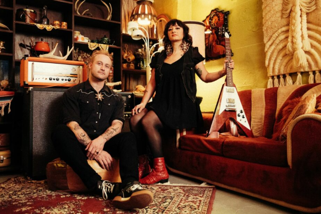 Miesha & The Spanks with Chinese Medicine, Powerload, Fish Lips