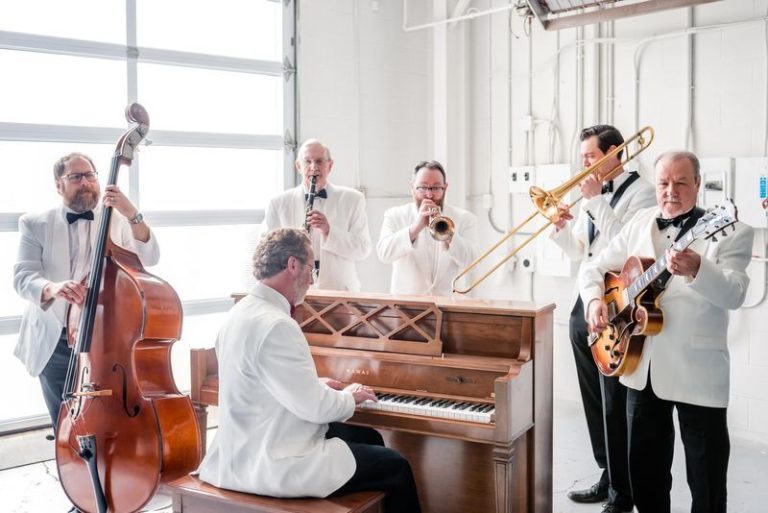 High Society Jazz Band Presents: Music of the Swing Era