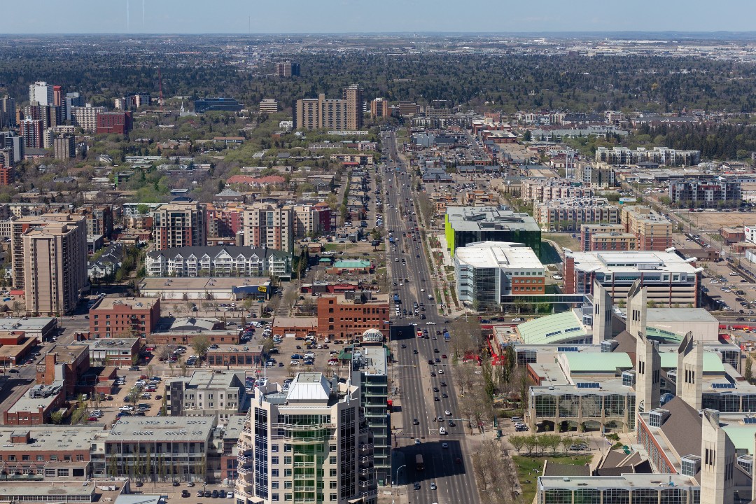 An aerial shot of 104 Avenue in Edmonton's Wîhkwêntôwin neighbourhood.