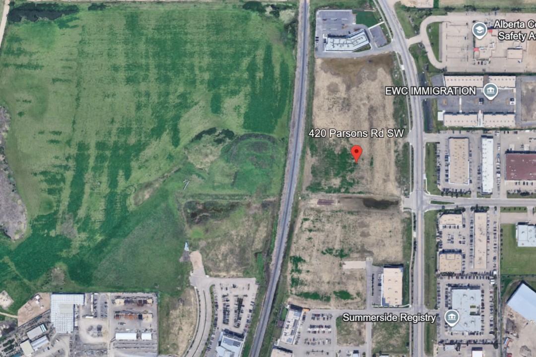 A screenshot of the Google Earth view of 420 Parsons Road SW.